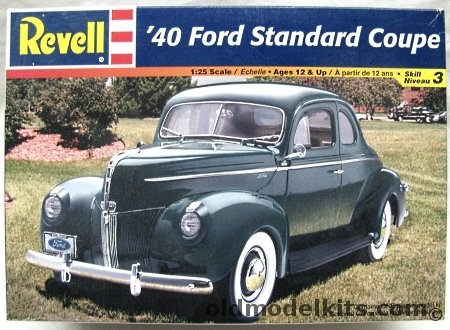 Revell 1/25 1940 Ford Standard Coupe, 85-2387 plastic model kit